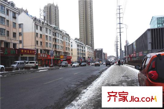 神華萬利城周邊配套蓮山路