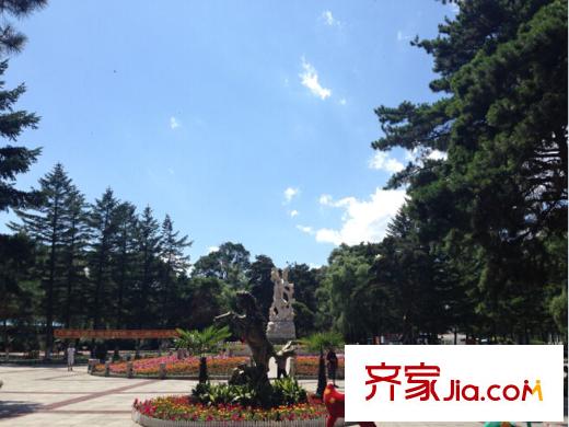 伯爵盛世紀(jì)周邊配套江南公園