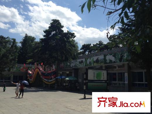 伯爵盛世紀(jì)周邊配套江南公園