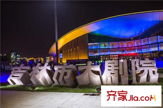 中海國際社區(qū)吉林市大劇院夜景圖（2015-9-25）
