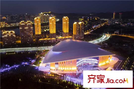 中海國(guó)際社區(qū)吉林市大劇院夜景圖（2015-9-25）