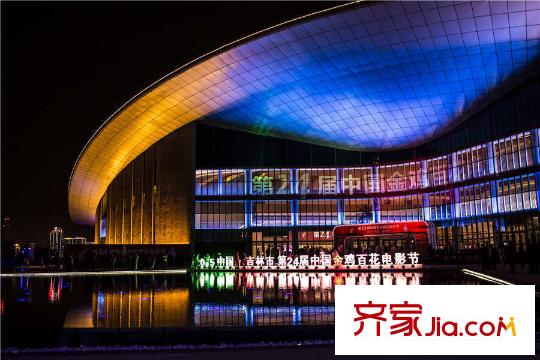 中海國際社區(qū)吉林市大劇院夜景圖（2015-9-25）