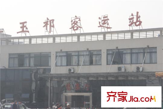 塞纳公馆周边配套客运站