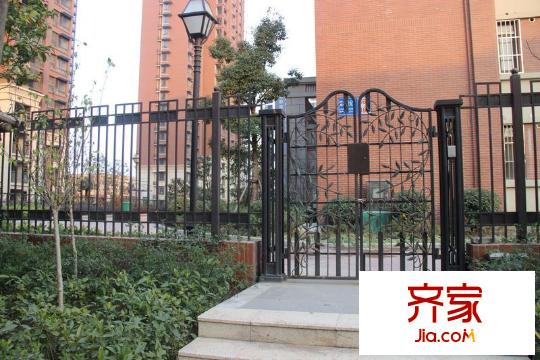绿地派克庄园实景图(2012.12)