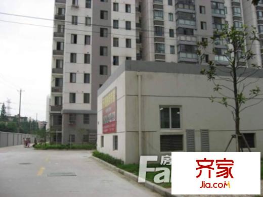 新乐苑小区外景图