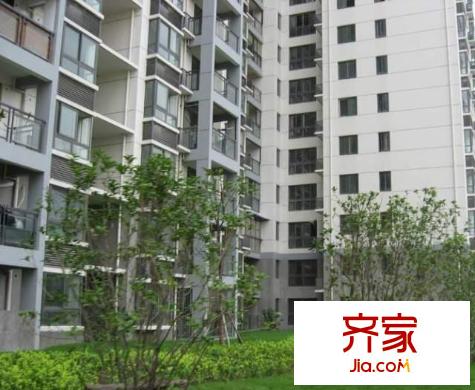 新乐苑小区外景图