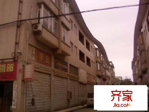 庐山南大道造漆厂宿舍外景图