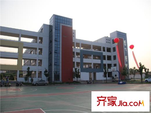 东投阳光城学校内部实景