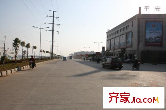 聚仁万象都会平安象湖风情周边