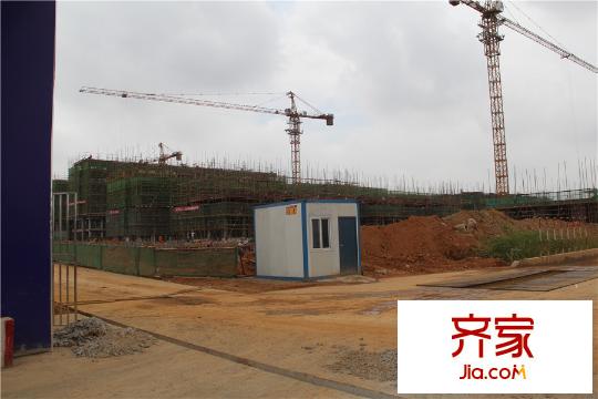 中国铁建青秀城工地(2015-9)