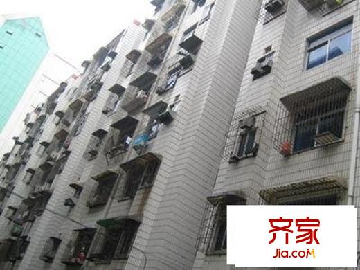 丁公路皮鞋厂宿舍外景图