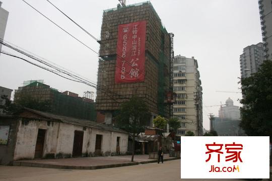 江铃晶城实景图3号楼工程进度(2010.10.12)