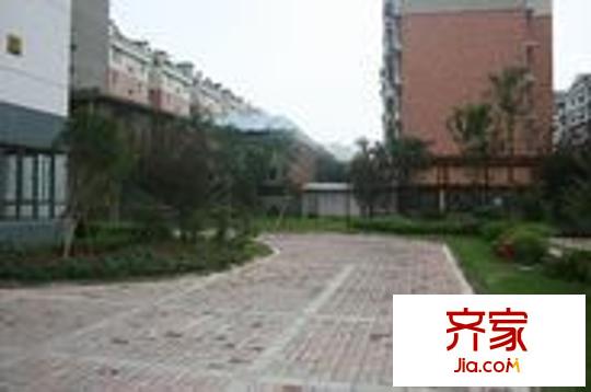 江铃晶城外景图