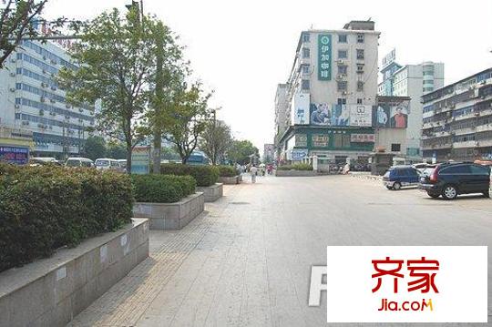 东方巴黎外景图洪城路