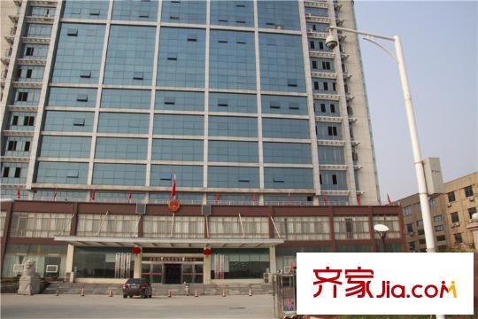 绿都阳光上东项目周边罗家集镇政府(2014.03)