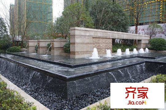 保利心语花园小区喷泉(2015-12)