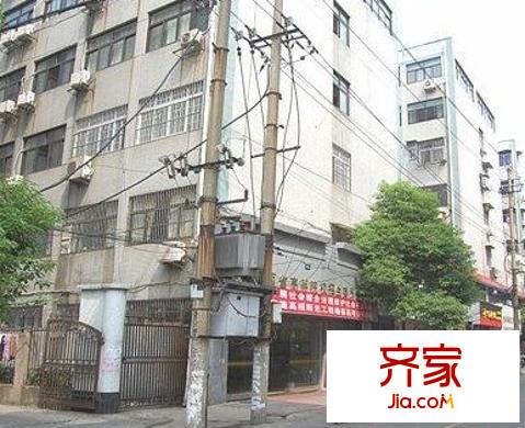 南昌市公交总公司宿舍外景图南昌公交总公司宿舍