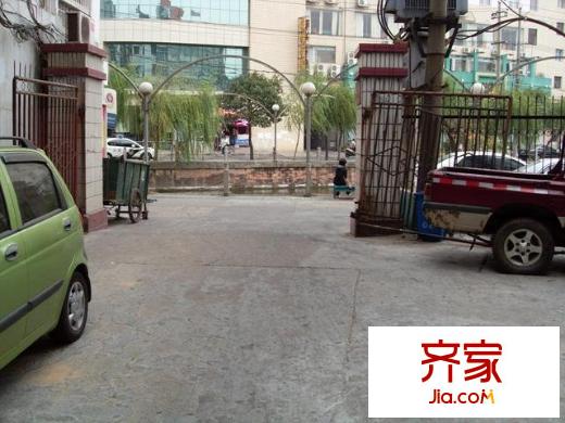 新世界广场外景图小区相关图_3