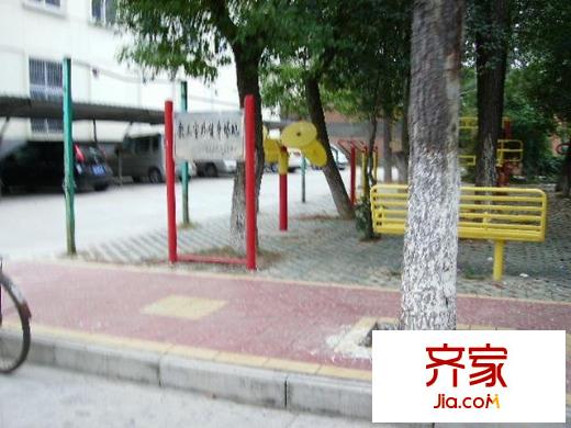 学院路房管局宿舍外景图小区相关图_4