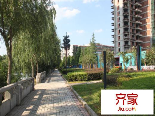 青山湖天湾外景图(2012.7)