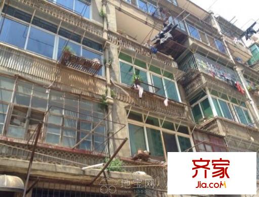 硬質(zhì)合金廠宿舍外景圖硬1