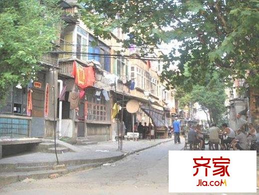 建设路通用机械厂宿舍外景图