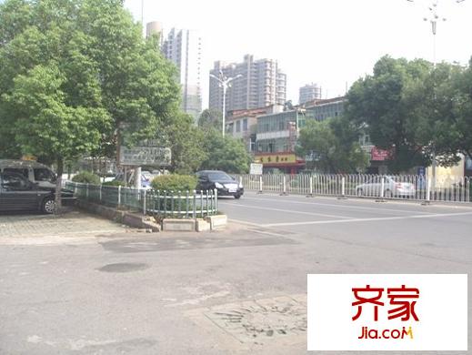 南昌上海新城小区房价,地址,交通,物业电话,开发