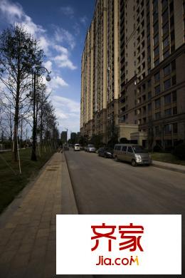 江铃瓦良格二期道路实景(2014.09)