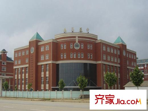 江铃瓦良格周边南昌五中