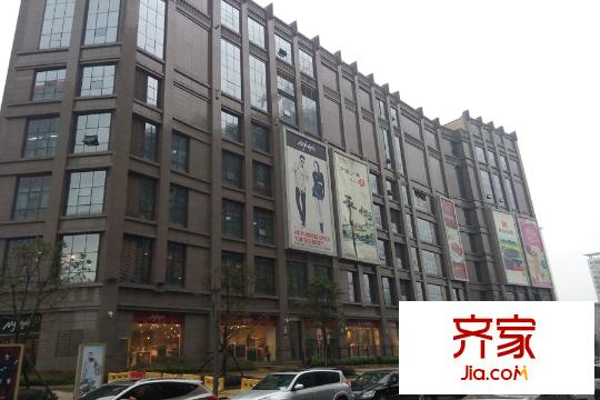 世茂天城實(shí)景圖項(xiàng)目世茂廣場實(shí)景（2015.3.13）