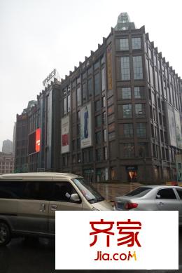 世茂天城實(shí)景圖項(xiàng)目世茂廣場實(shí)景（2015.3.13）