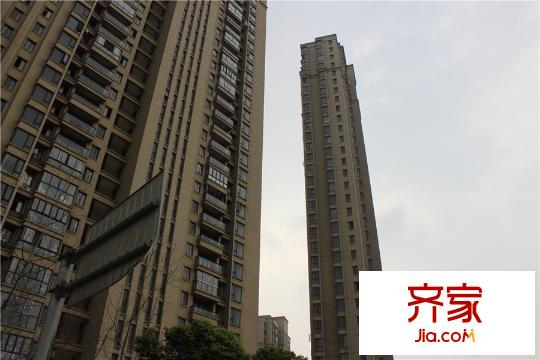 國貿(mào)天琴灣實(shí)景圖建筑實(shí)景（2015-3）