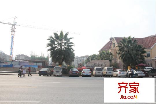 保集半島實(shí)景圖營銷中心外部實(shí)景（2015-3）