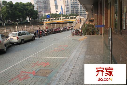 汇利广场住宅外景图