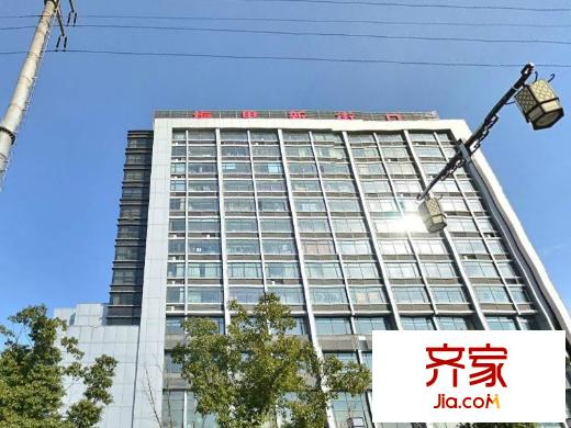 梅里新街口外景图