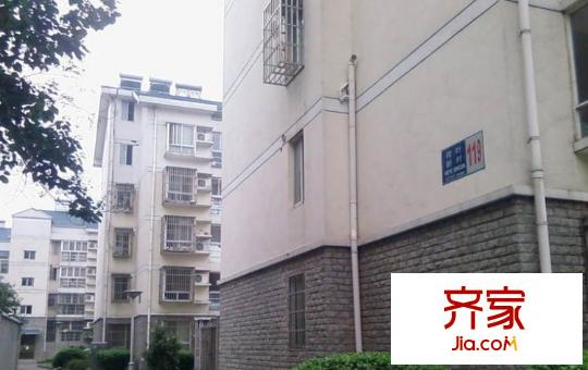 荷叶小筑外景图
