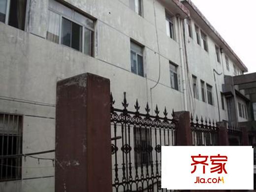 新民新村外景图