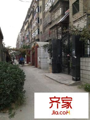 欣欣山庄外景图