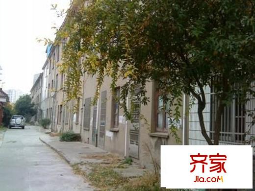 钱桥育才路小区外景图