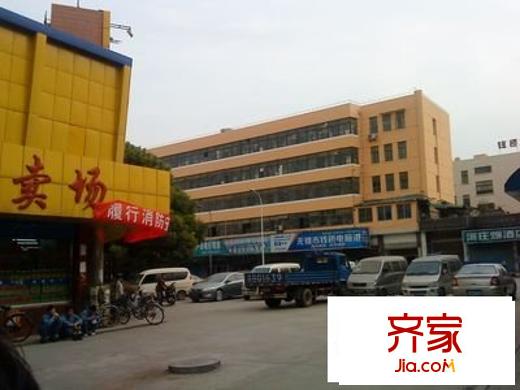 钱桥育才路小区外景图