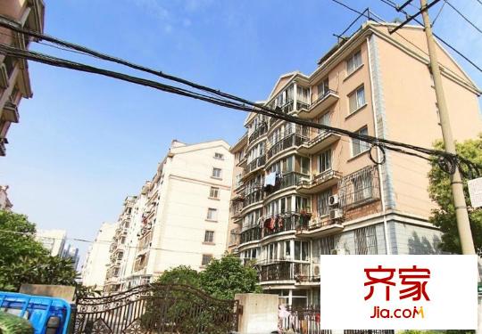 新联苑小区外景图