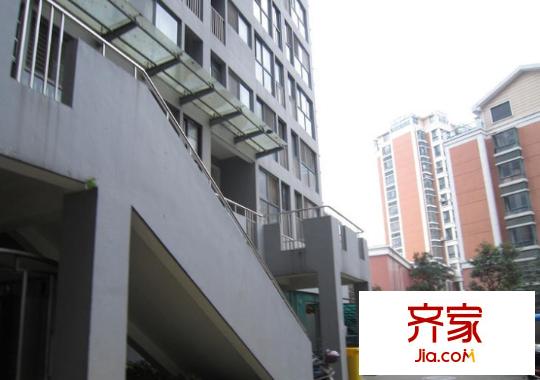 锡春华庭外景图