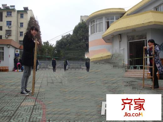 峰影新村外景图