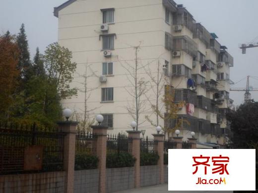 青山二村外景图