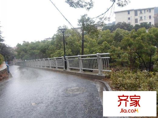 青松新村外景图