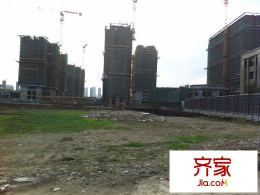 新城香溢紫郡外景图(2013.9)