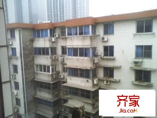 翠云新村外景图