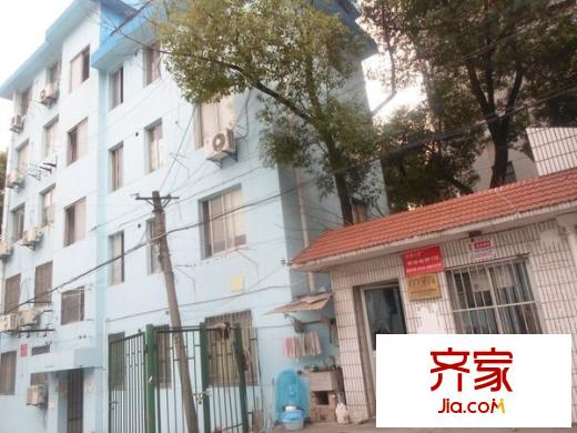 青山一村外景图