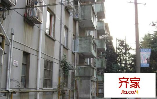 中桥三村外景图