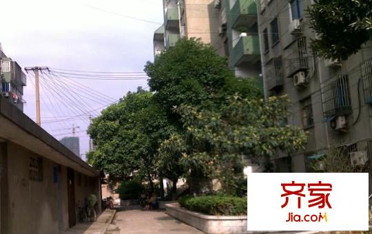 风华里外景图